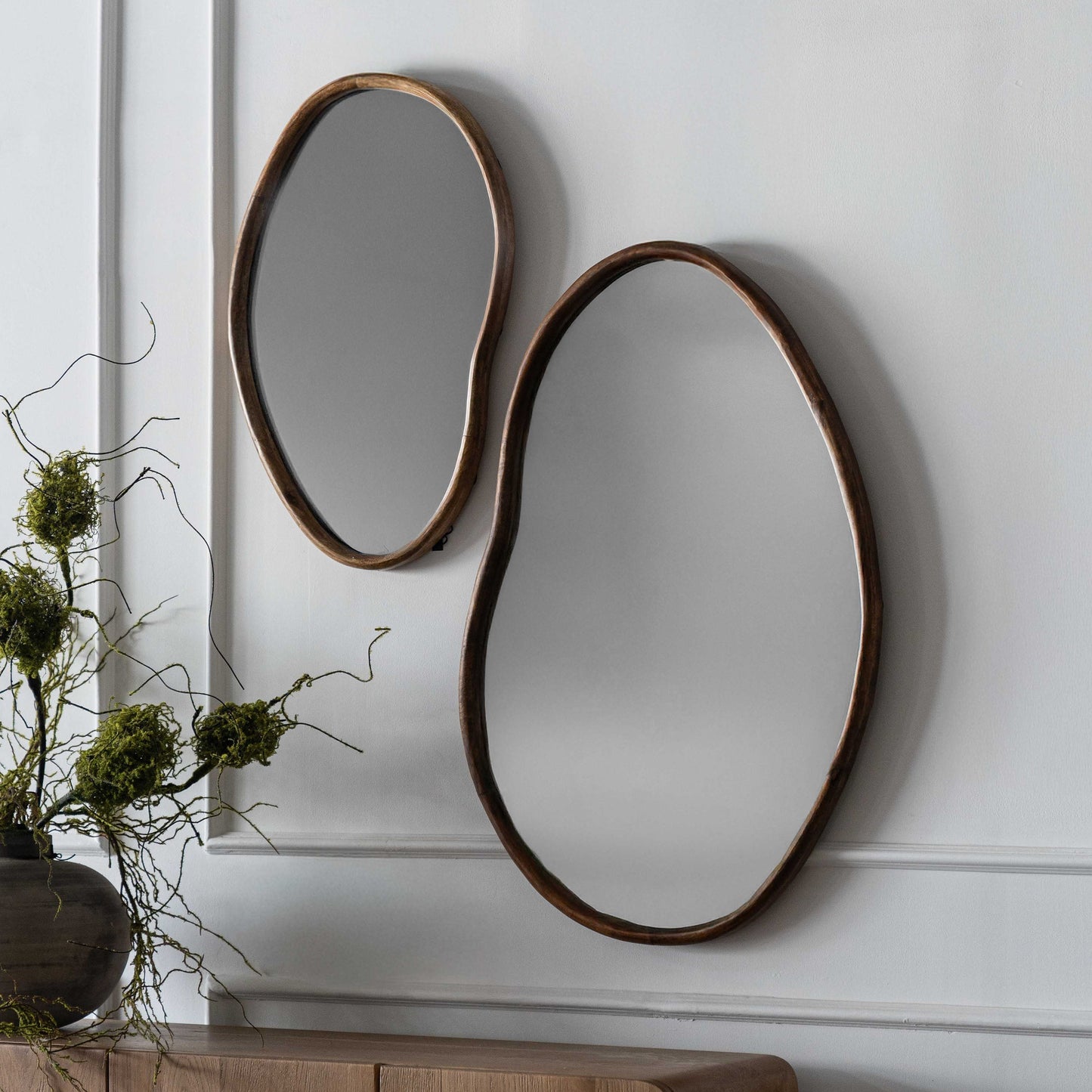 Solid Wood Curved Wall Hanging Mirror