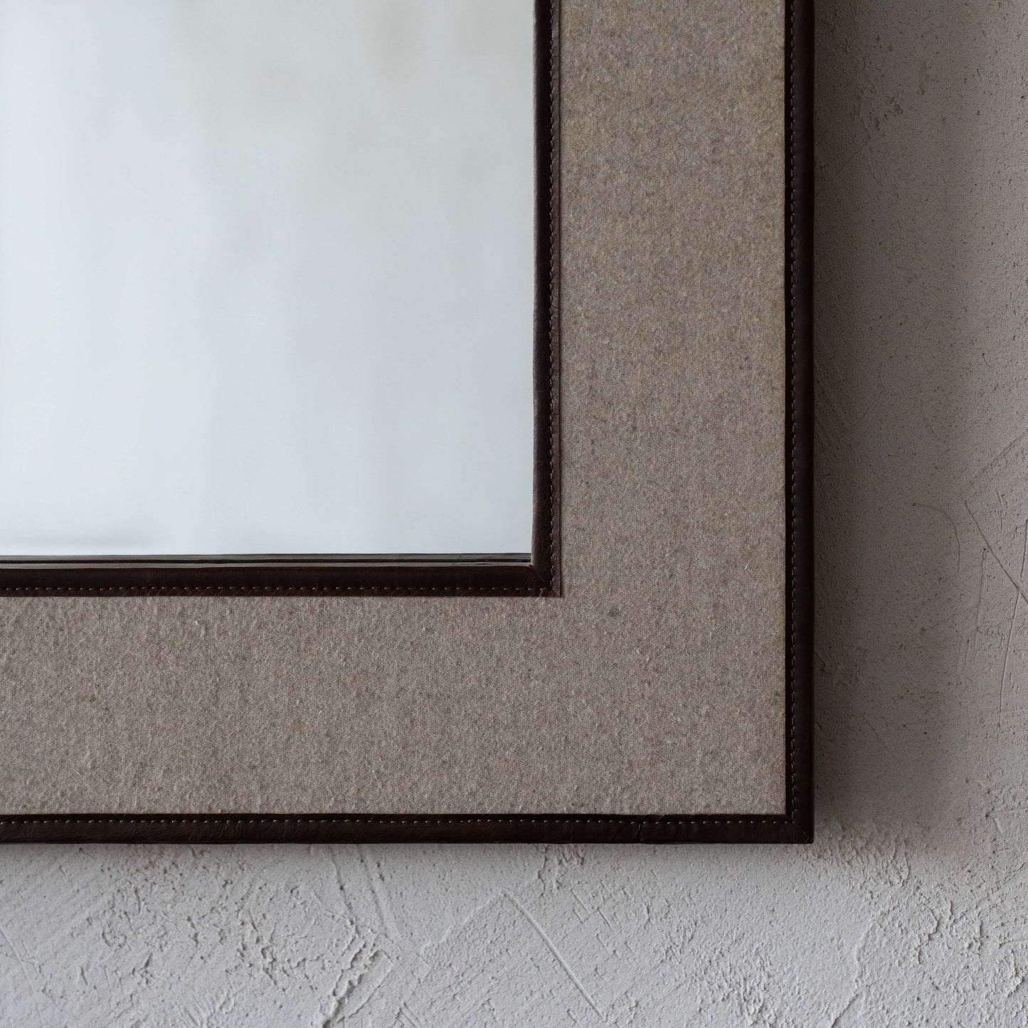 Vivid Mirror With Leather Border Wall Mirror