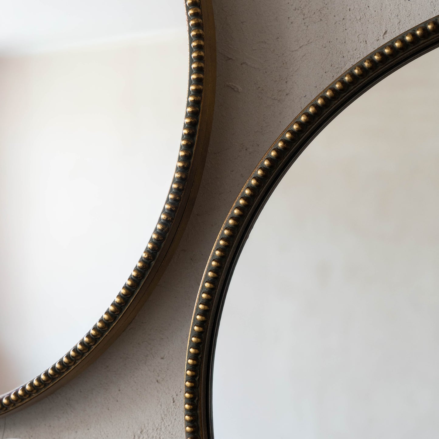 Timeless Brass Accent Antique Round Mirror